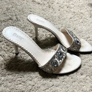 Franco Sarto Romi Beach Sand Satin 3.5 inch Heels Size 10 Mildly Used